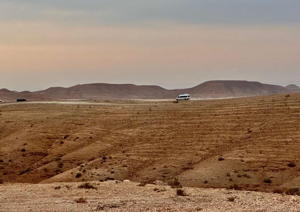 Dune dans le désert d'Agafay