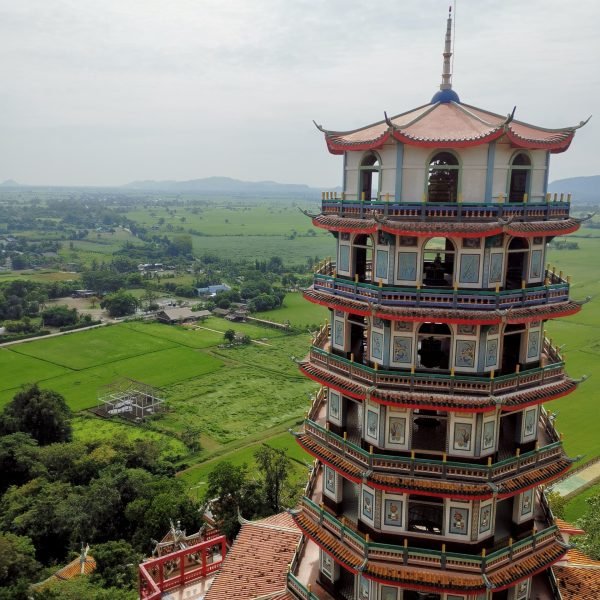 Temple Wat Tham Suea (Tiger Cave Temple)​ à Kanchanaburi